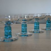 4 vintage blue footed champagne glasses