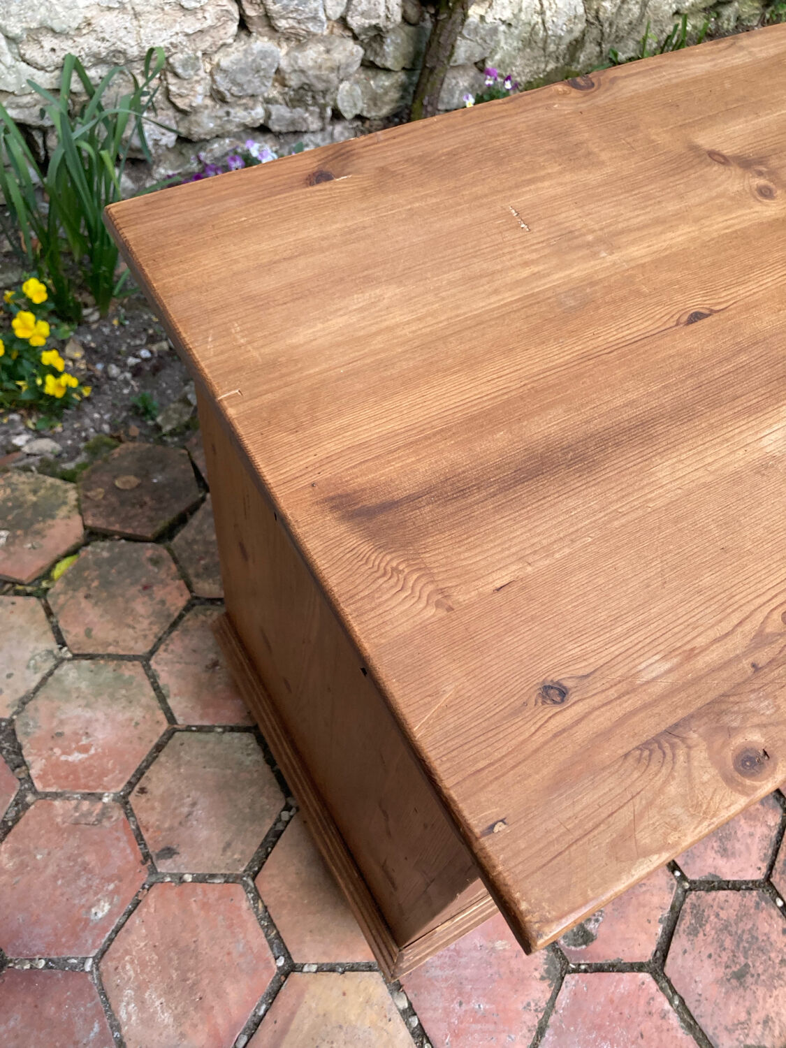 Antique pine chest of drawers