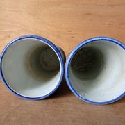 Paire de vase rouleau en faïence de Gien décor Rouen