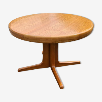 Vintage round table 1960 Baumann, solid wood