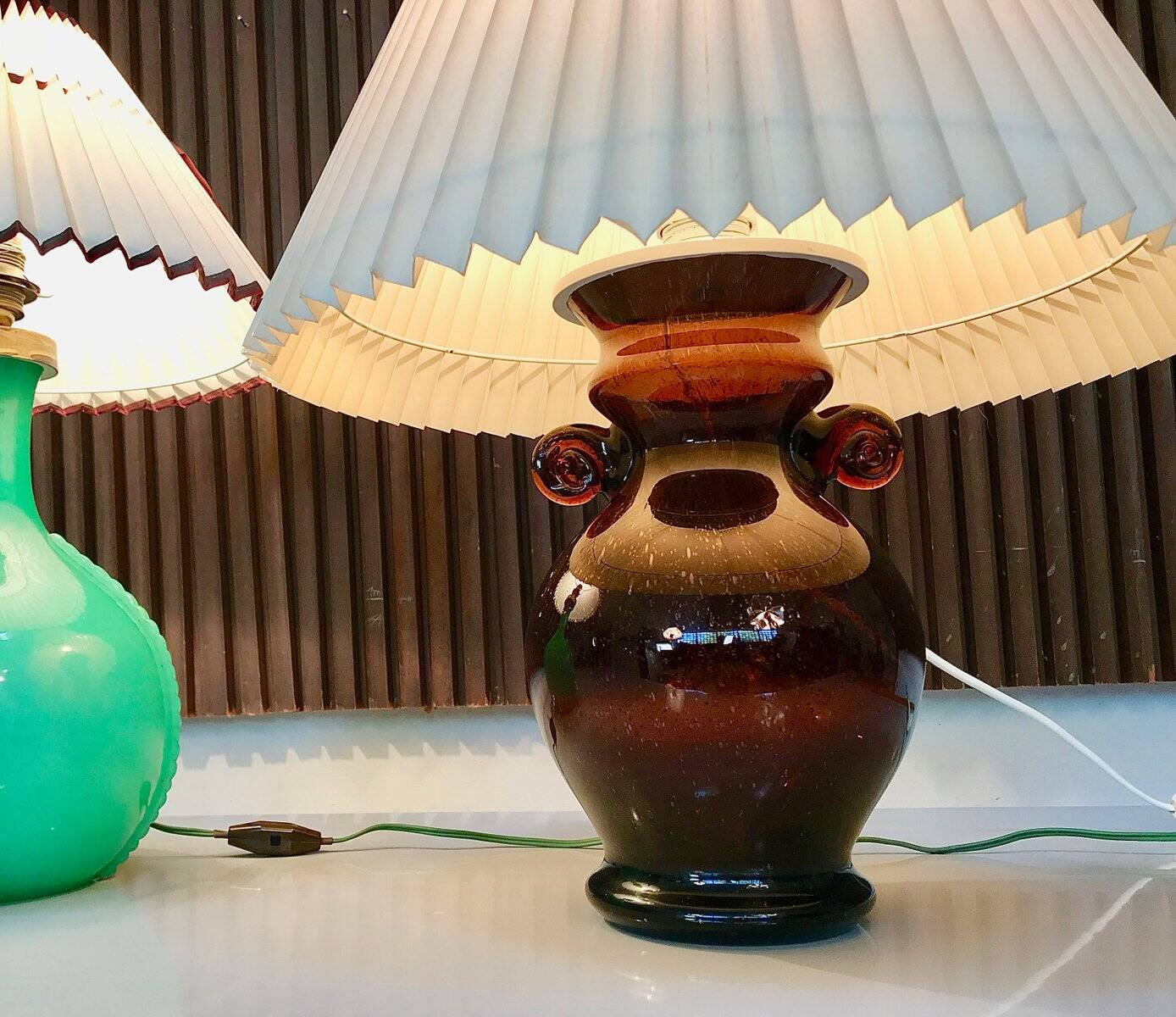 Vintage Italian Murano glass amphora-shaped table lamp, 1950s
