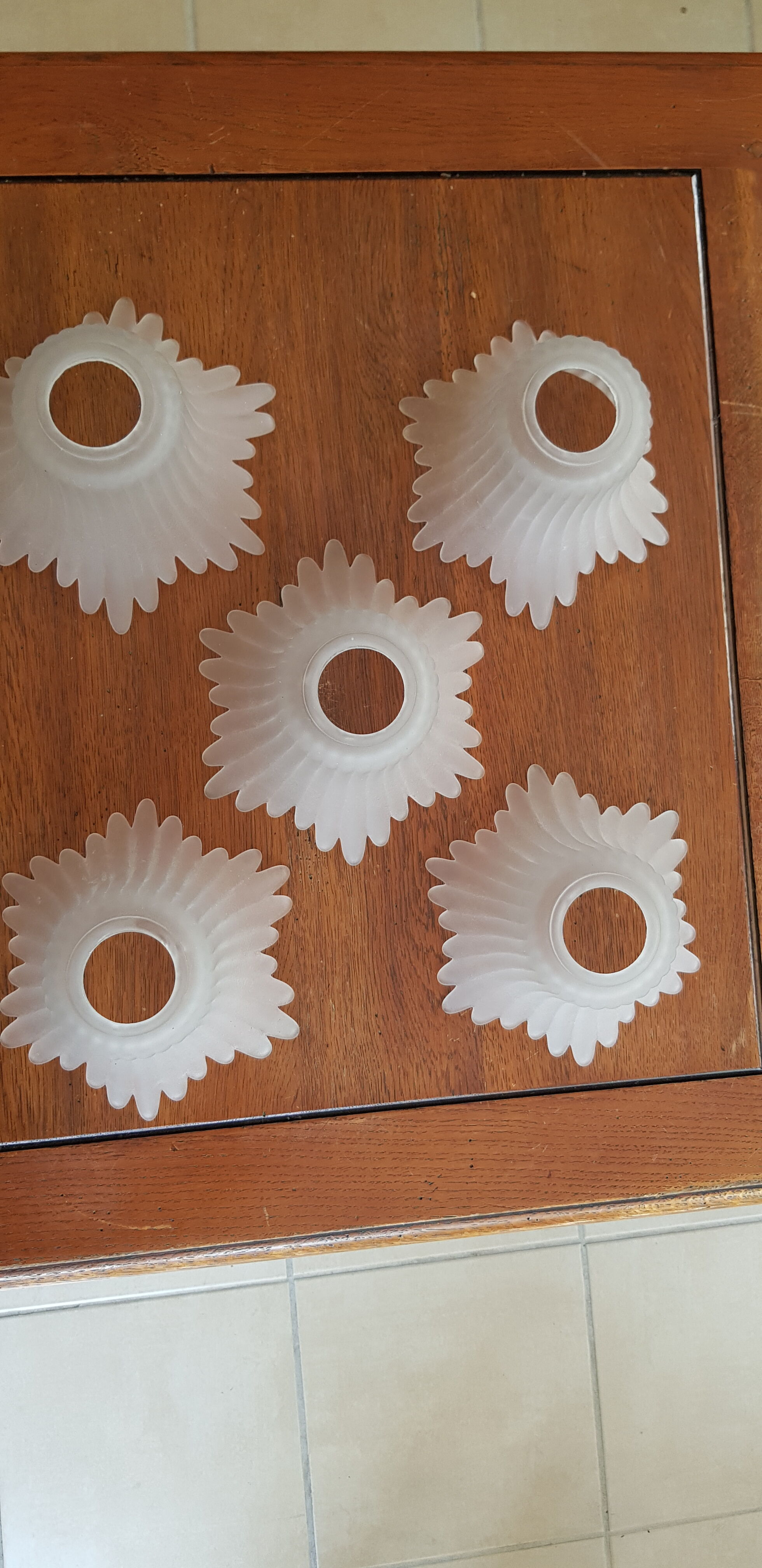 Lot of 5 globes old art deco frosted glass