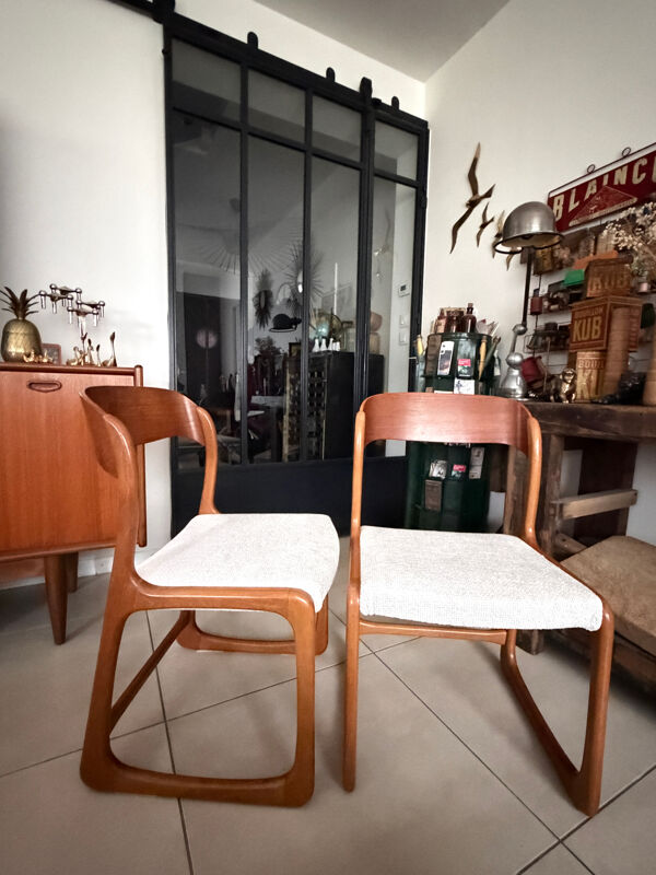 Ancienne paire de chaises Baumann traîneau vintage