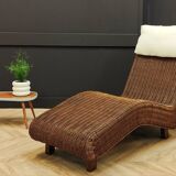 Vintage lounge chair
