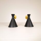 Pair of modern Italian wall sconces in Stilnovo style, wall lamp.