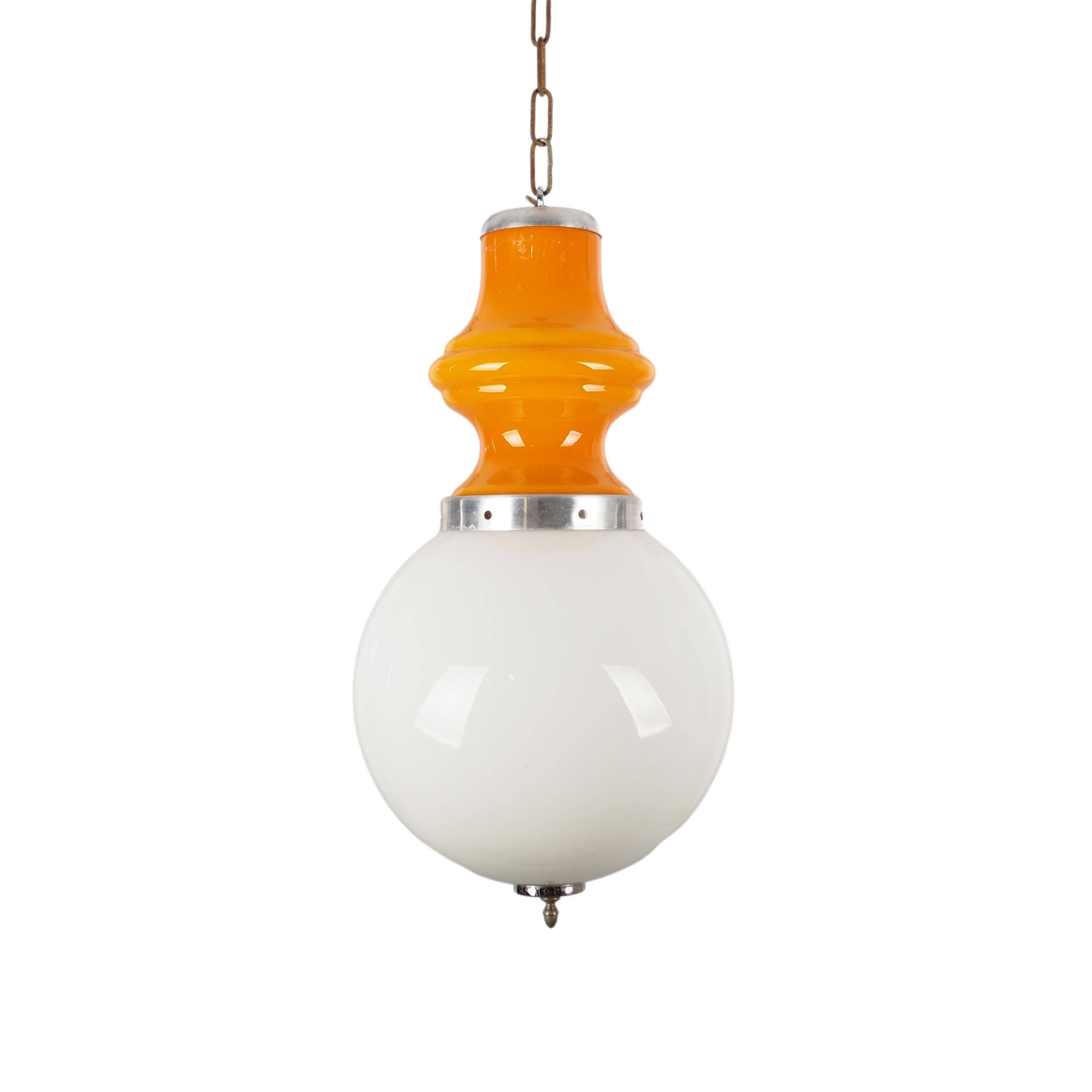 Suspension, design italien, années 1970, fabricant : Mazzega
