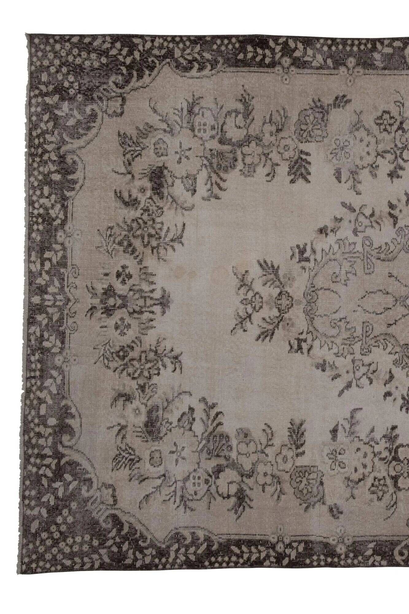 Vintage Turkish rug handmade 194x303 cm