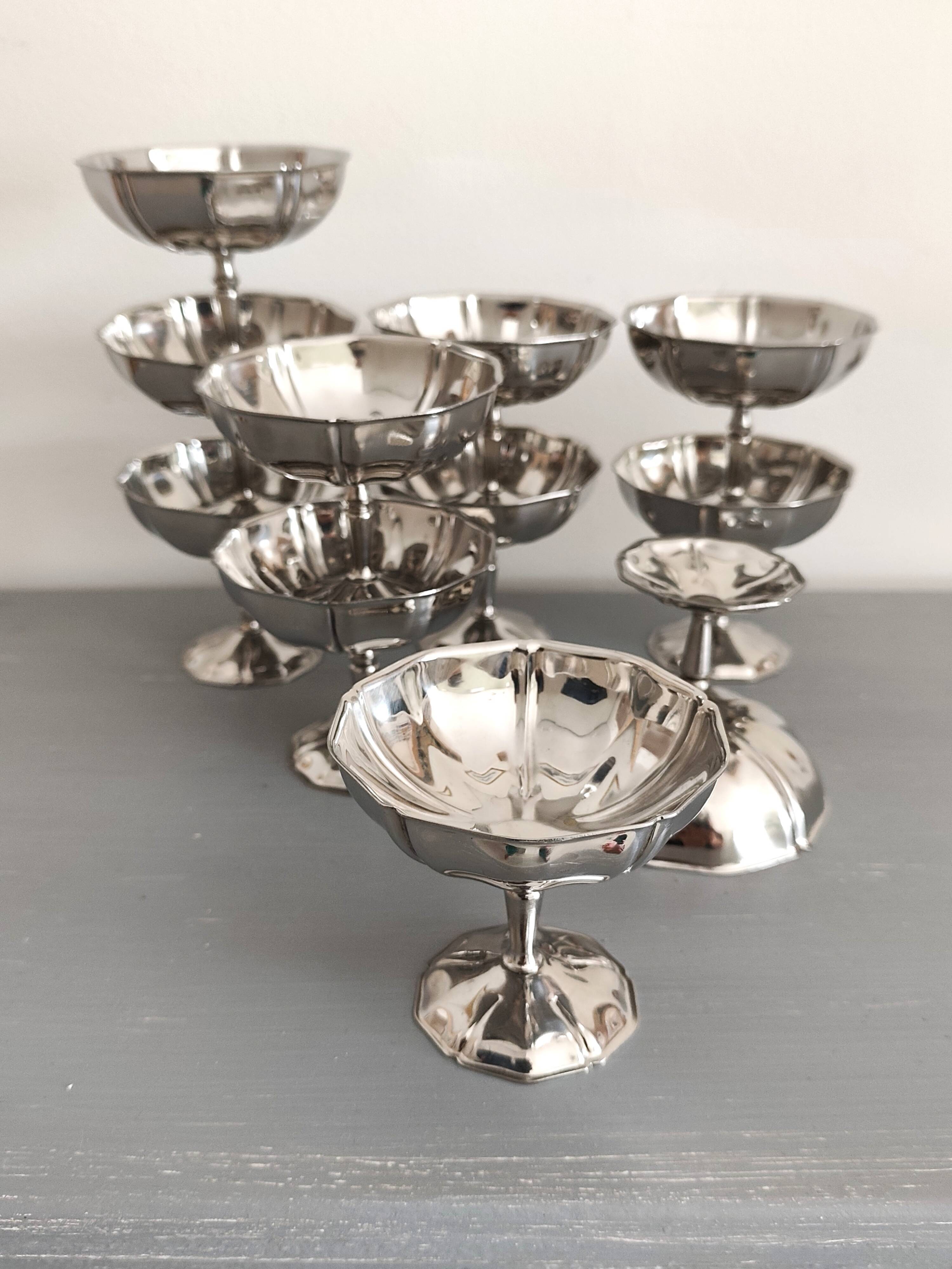 Lot de 11 coupes à glace années 60