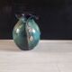 Vase artisanal, esprit costume h 26 cm, signé