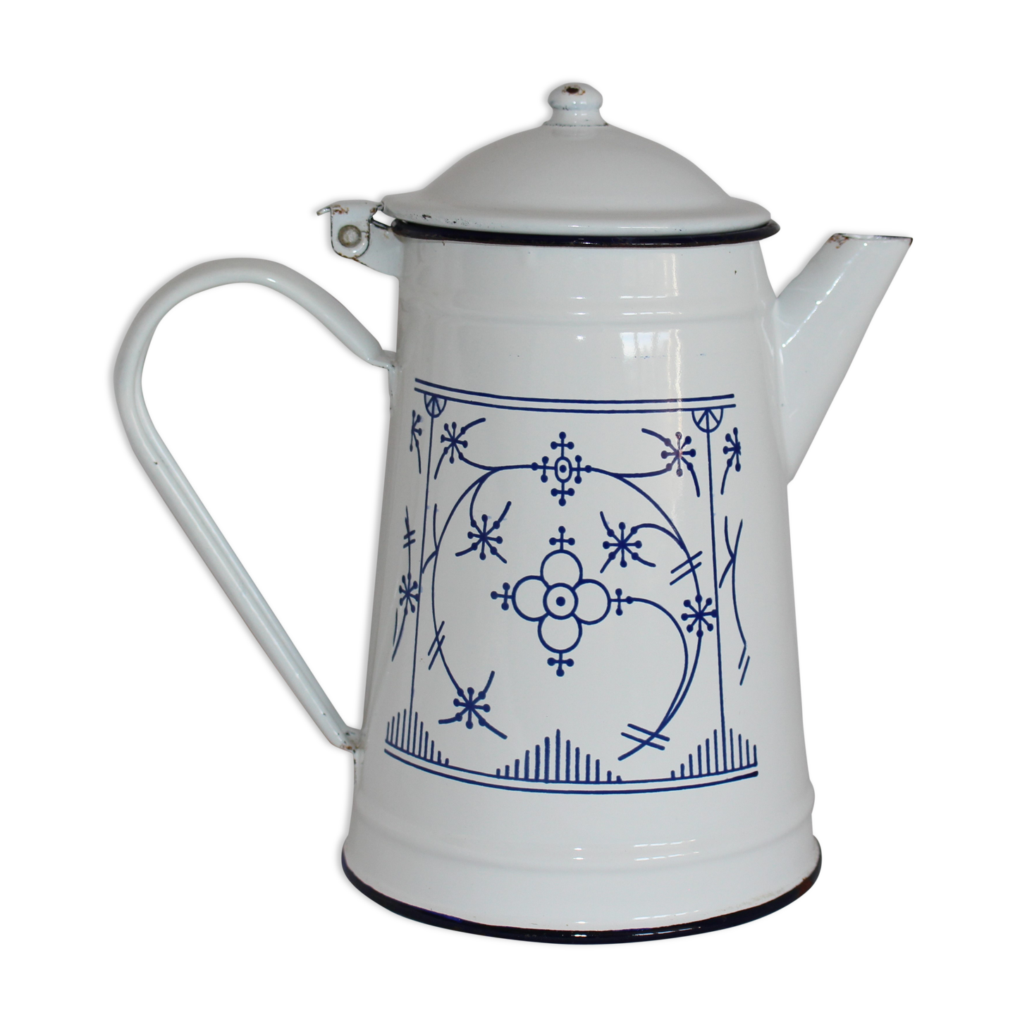 Enamelled metal coffee maker