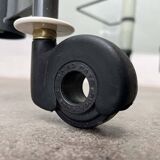 Postmodern Italian bar cart in glass and metal by Metalnova, 1980s.