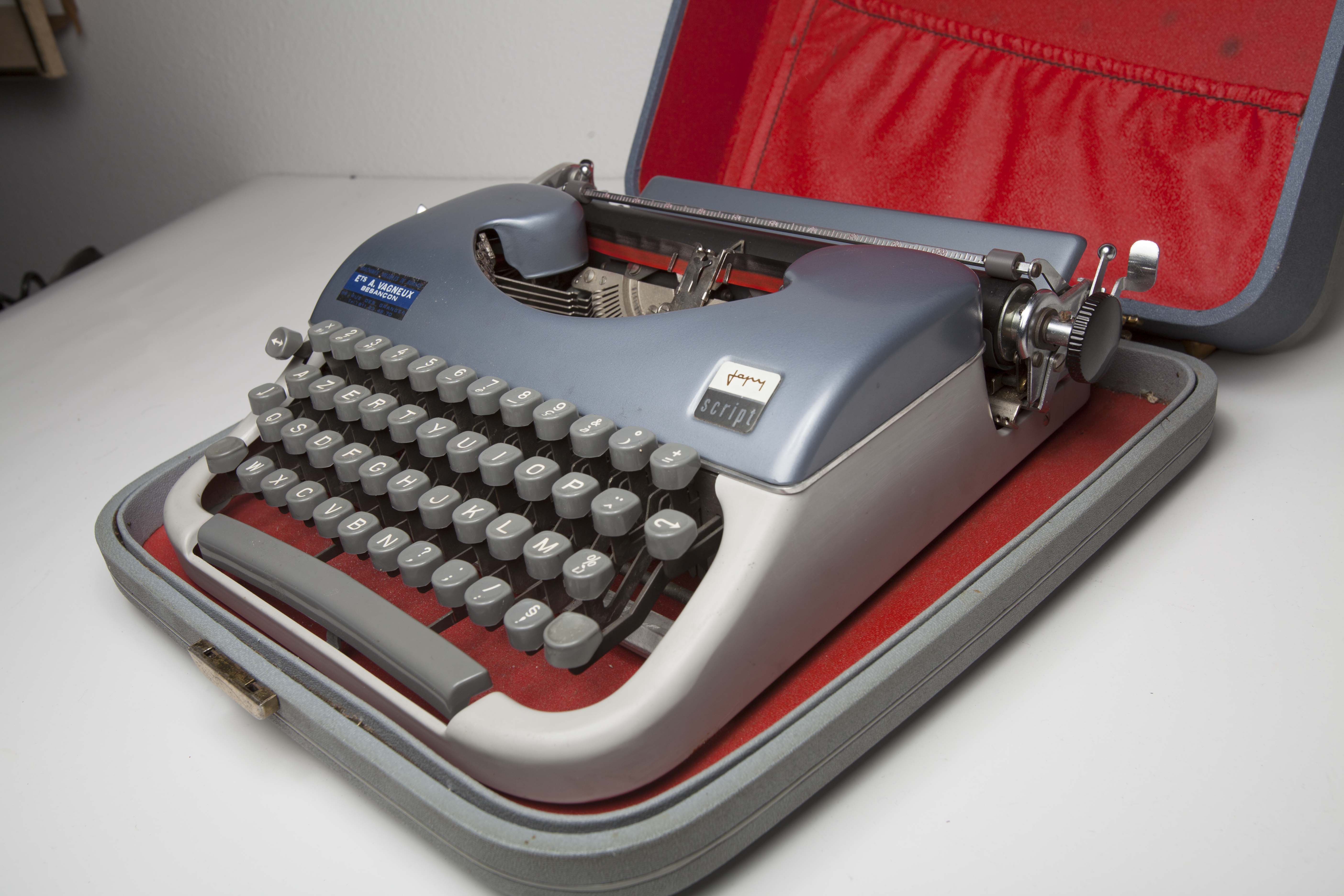 Typewriter japy script