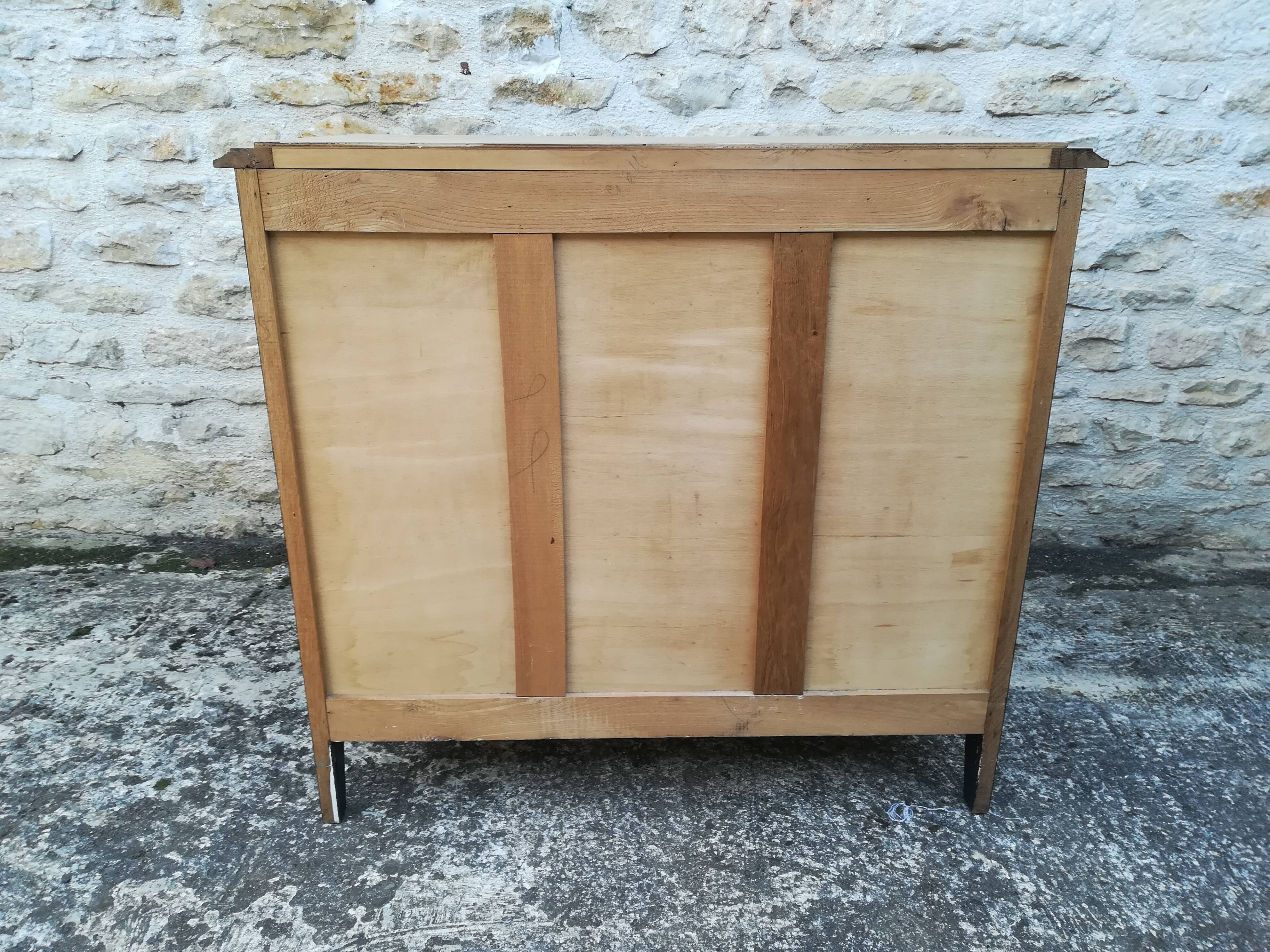 Vintage chest of drawers