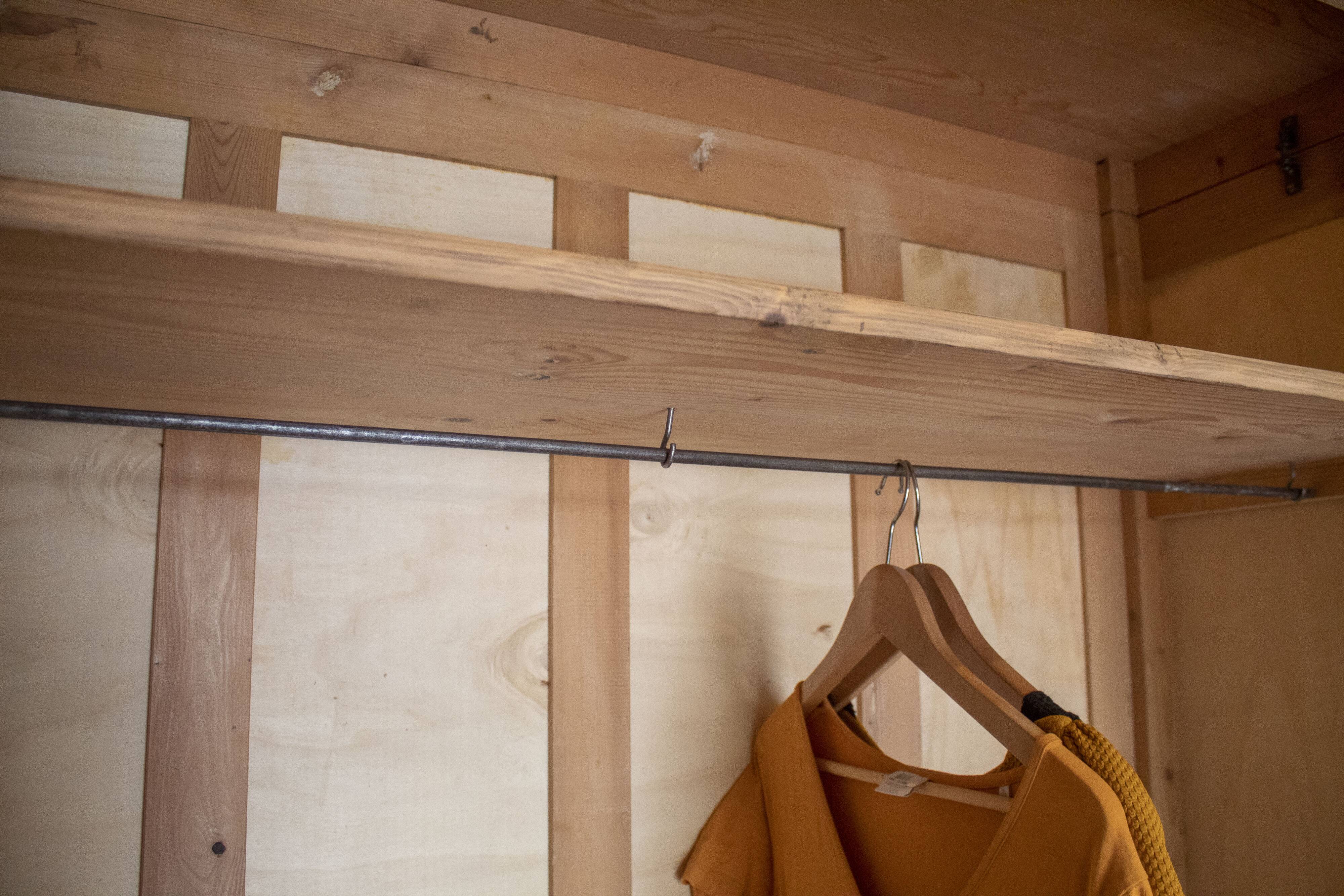 Large Parisian wardrobe in solid wood (renovated)