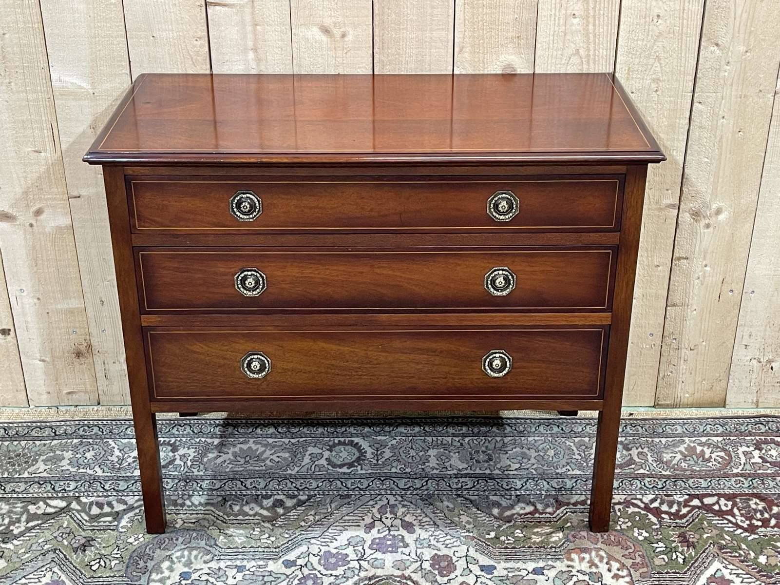 1950s English chest of drawers in mahogany