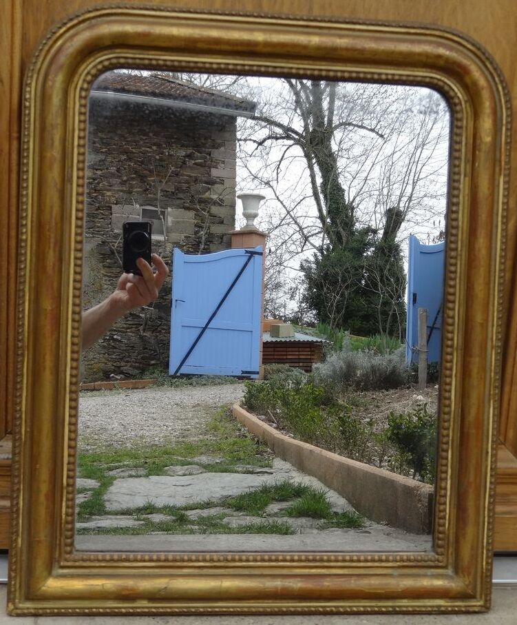 Miroir Louis Philippe en bois doré H 64 cm
