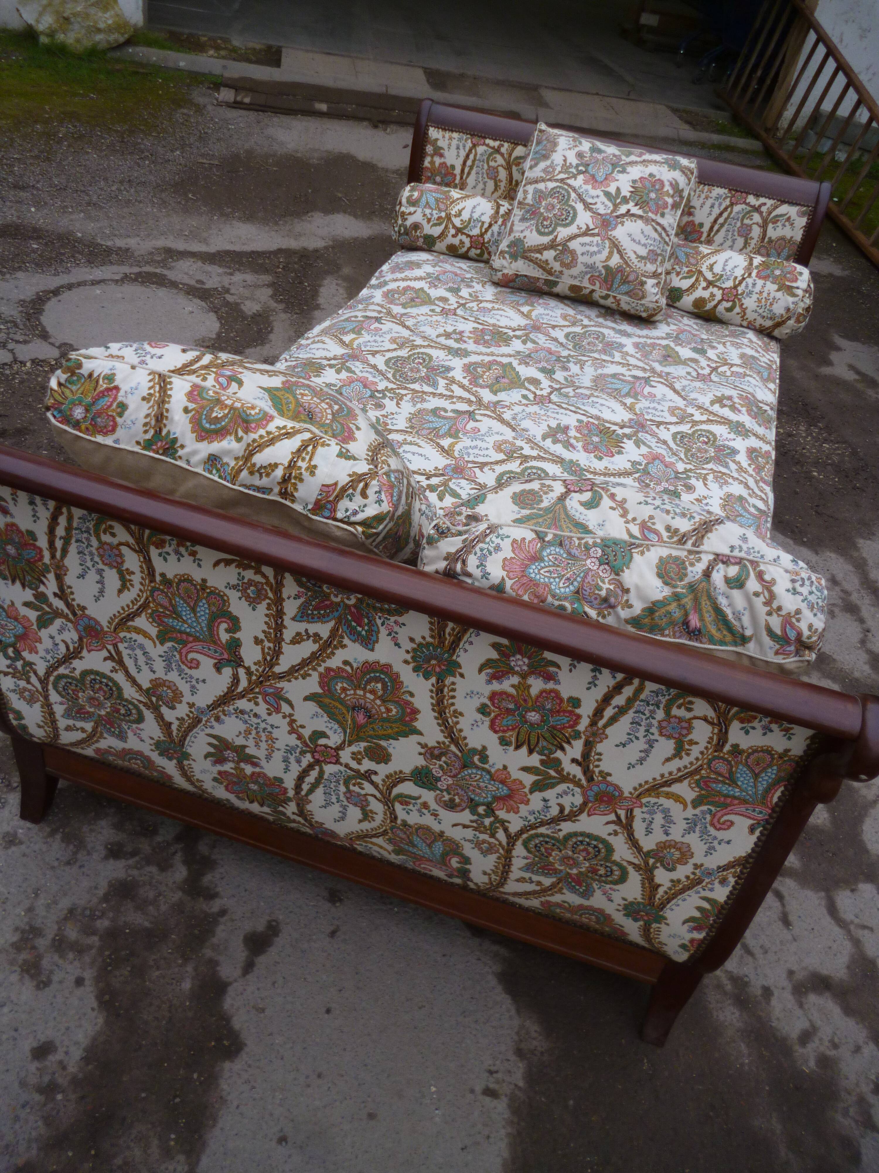 Empire style mahogany daybed
