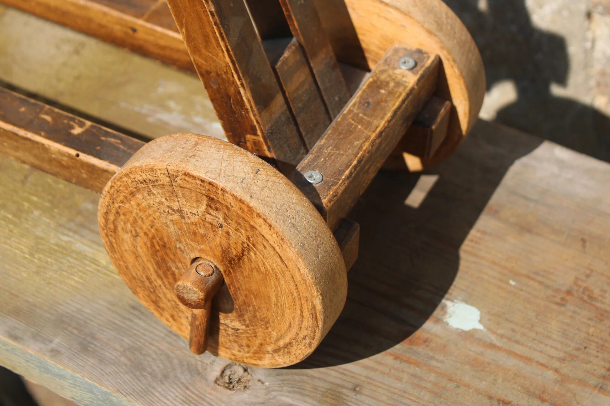Vintage adjustable wooden baby walker – Youpala