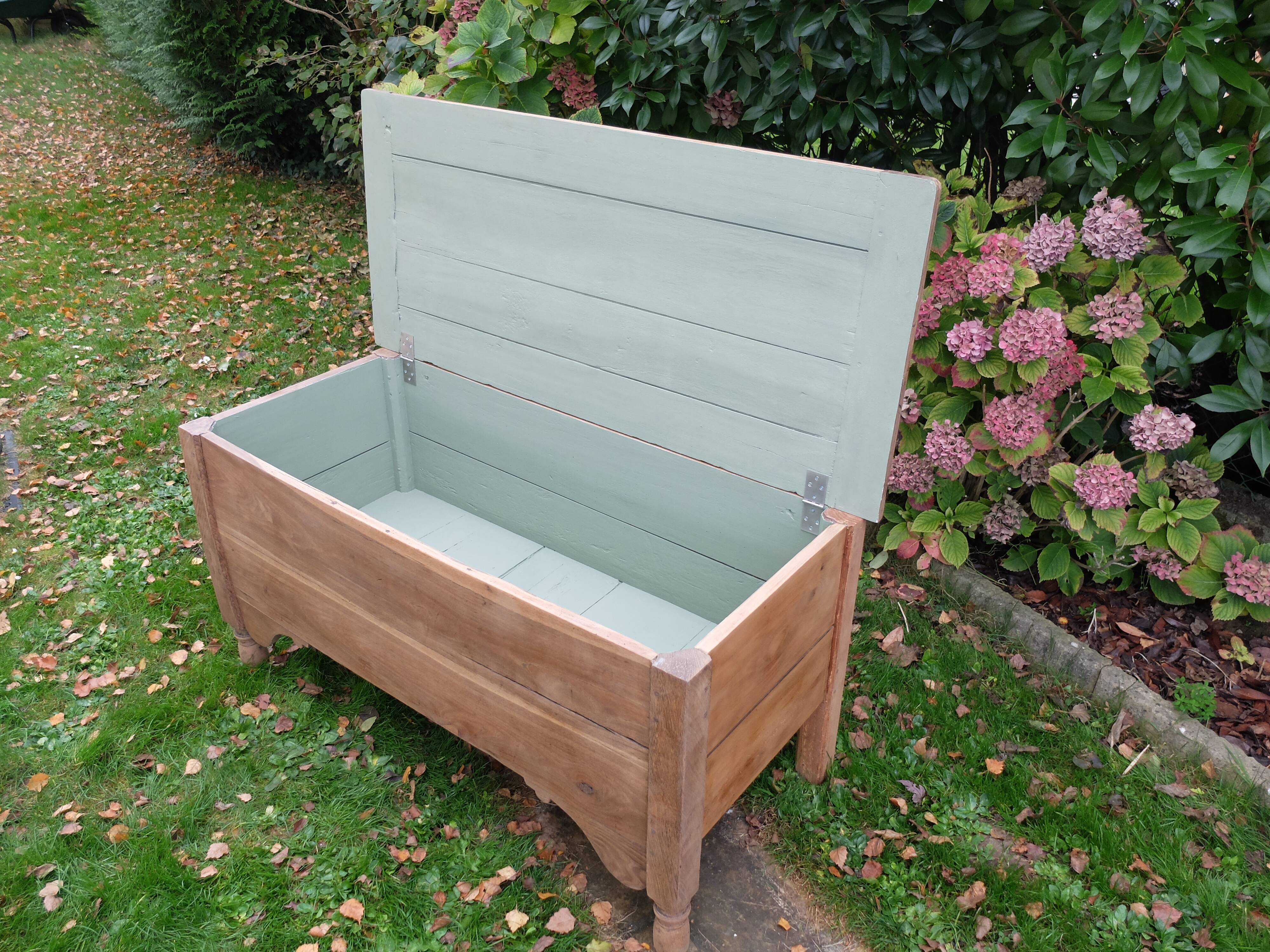 Chest, trunk, solid oak