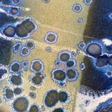 Presentation dish or large plate in enamelled stoneware