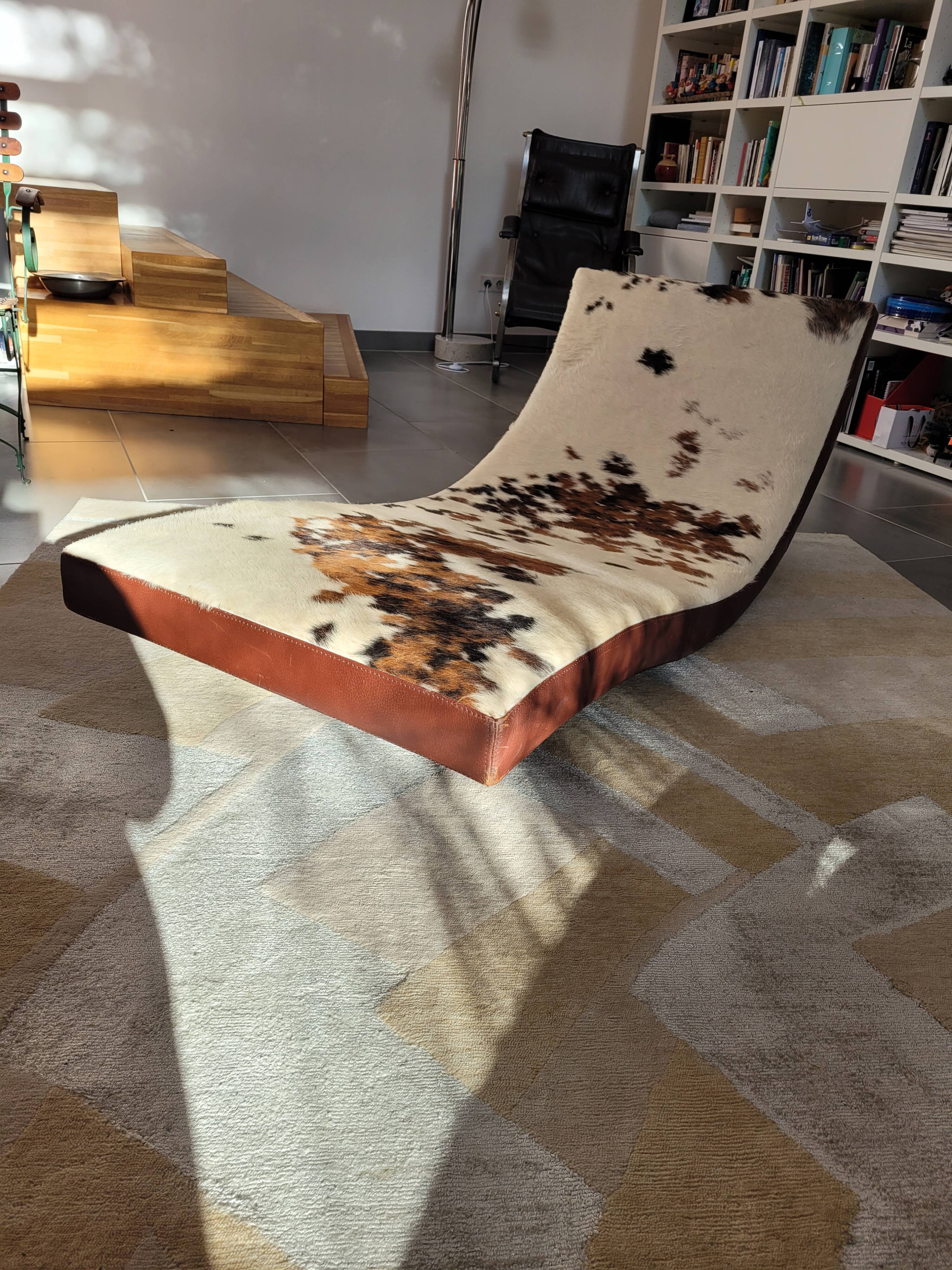 Rocking daybed or chaise longue