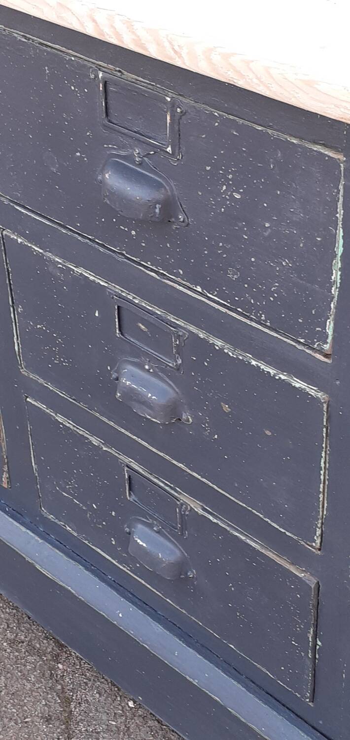 15-drawer craft cabinet