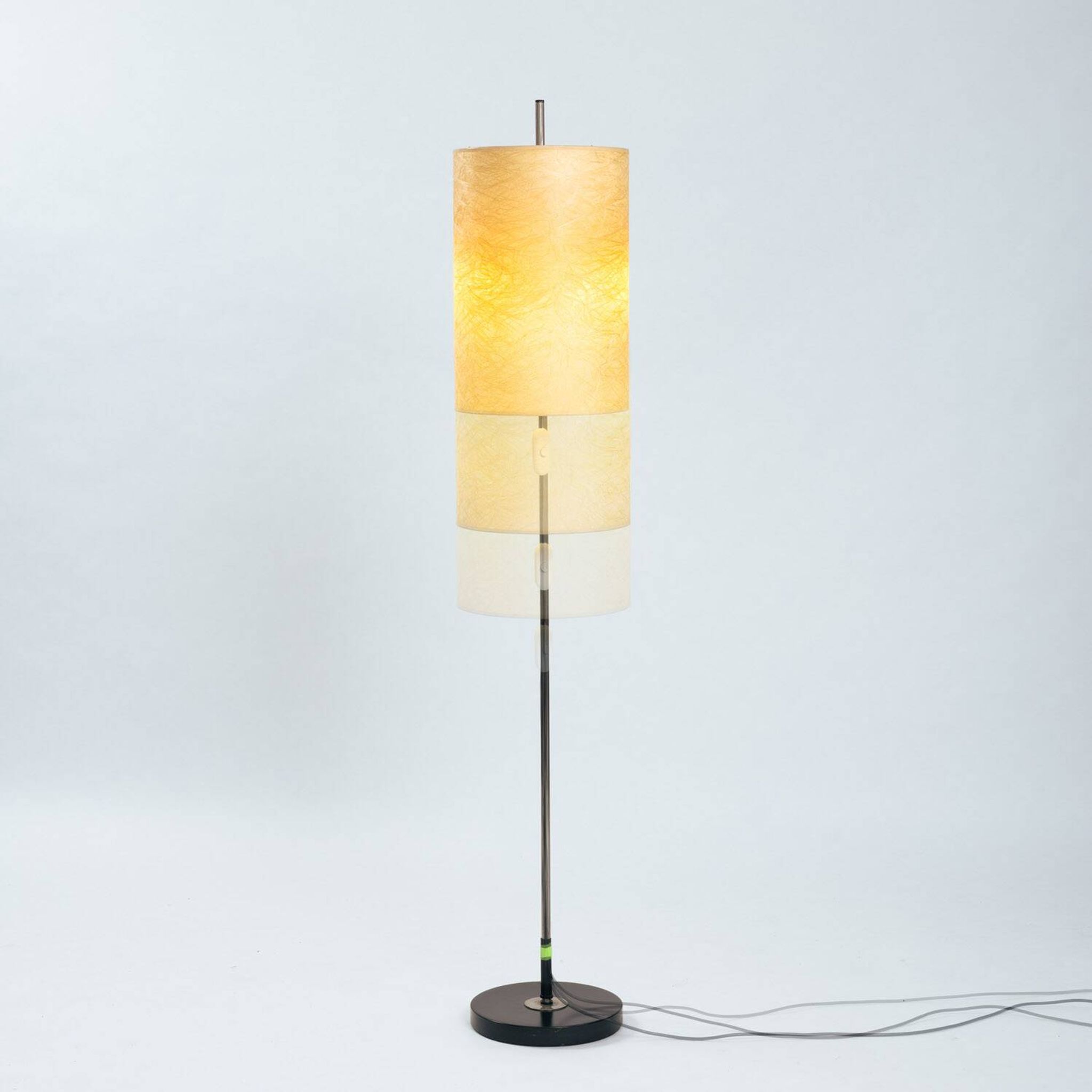 Lampadaire réglable en hauteur en résine et métal, années 1960