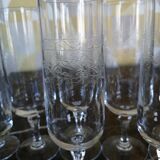 Lot of 8 engraved crystal champagne flutes
