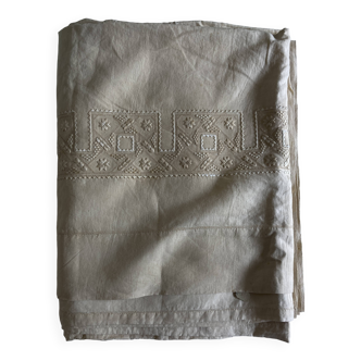 Trousseau sheet in linen thread with Nabeul silk embroidery, old-new