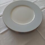 Set of 4 Guy Degrenne presentation plates