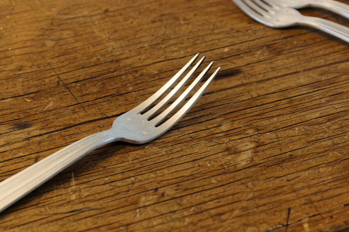 Art Deco cuttlery in silver metal