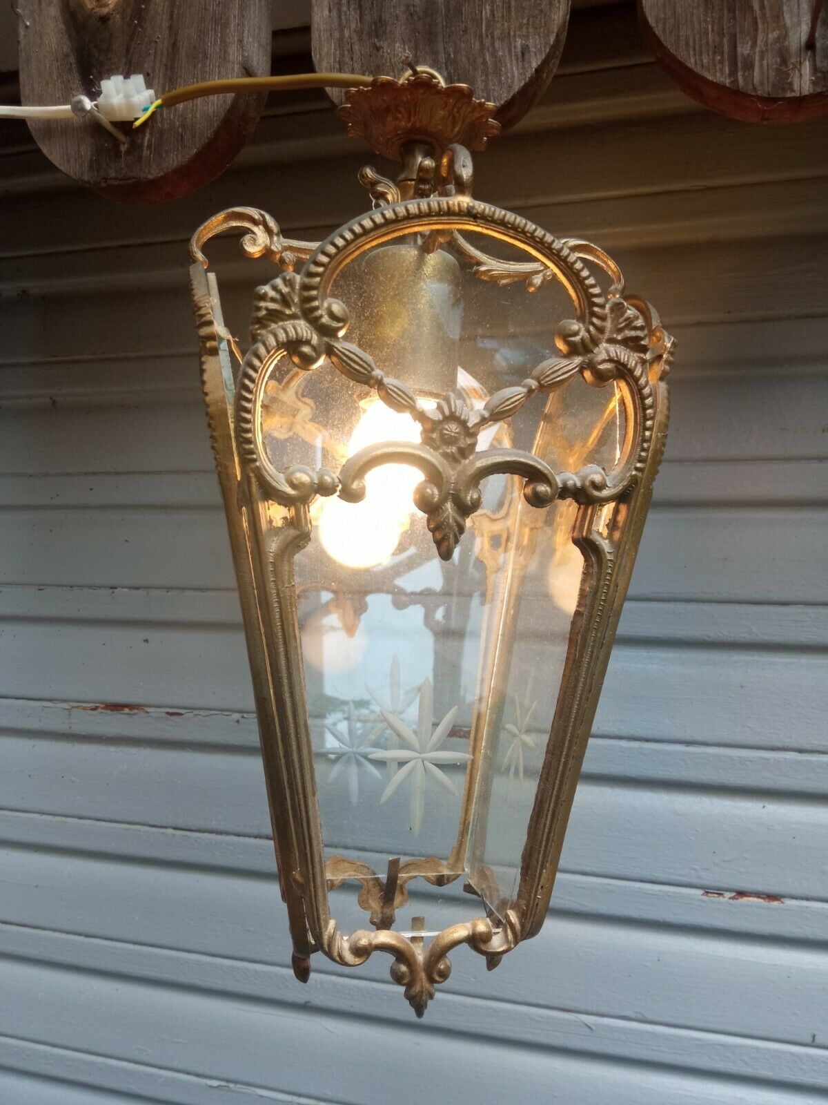 Bronze lantern of Louis XVI style working order - engraved glasses