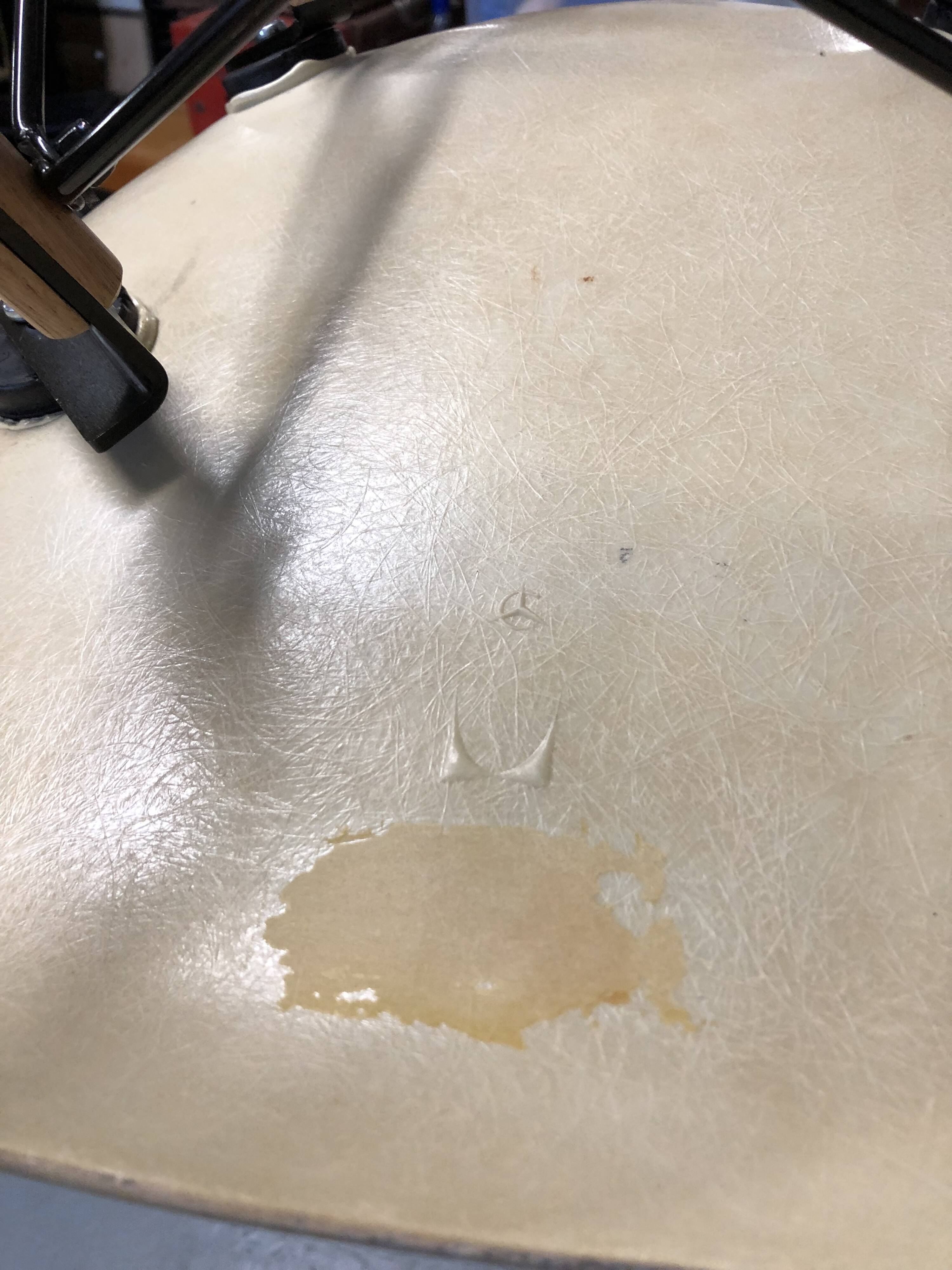 set of two DSW chairs Herman Miller