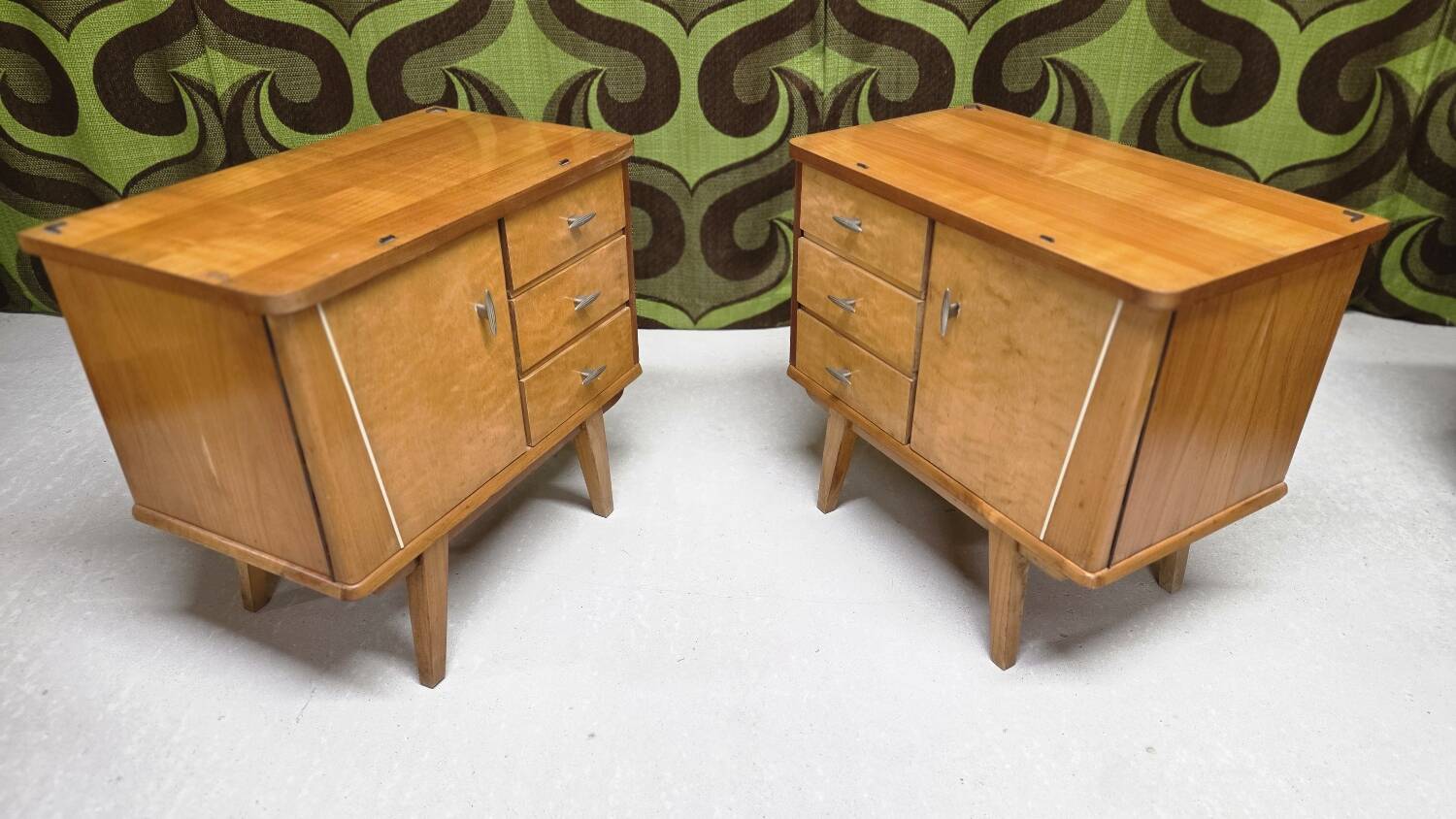 1960 vintage bedside table.