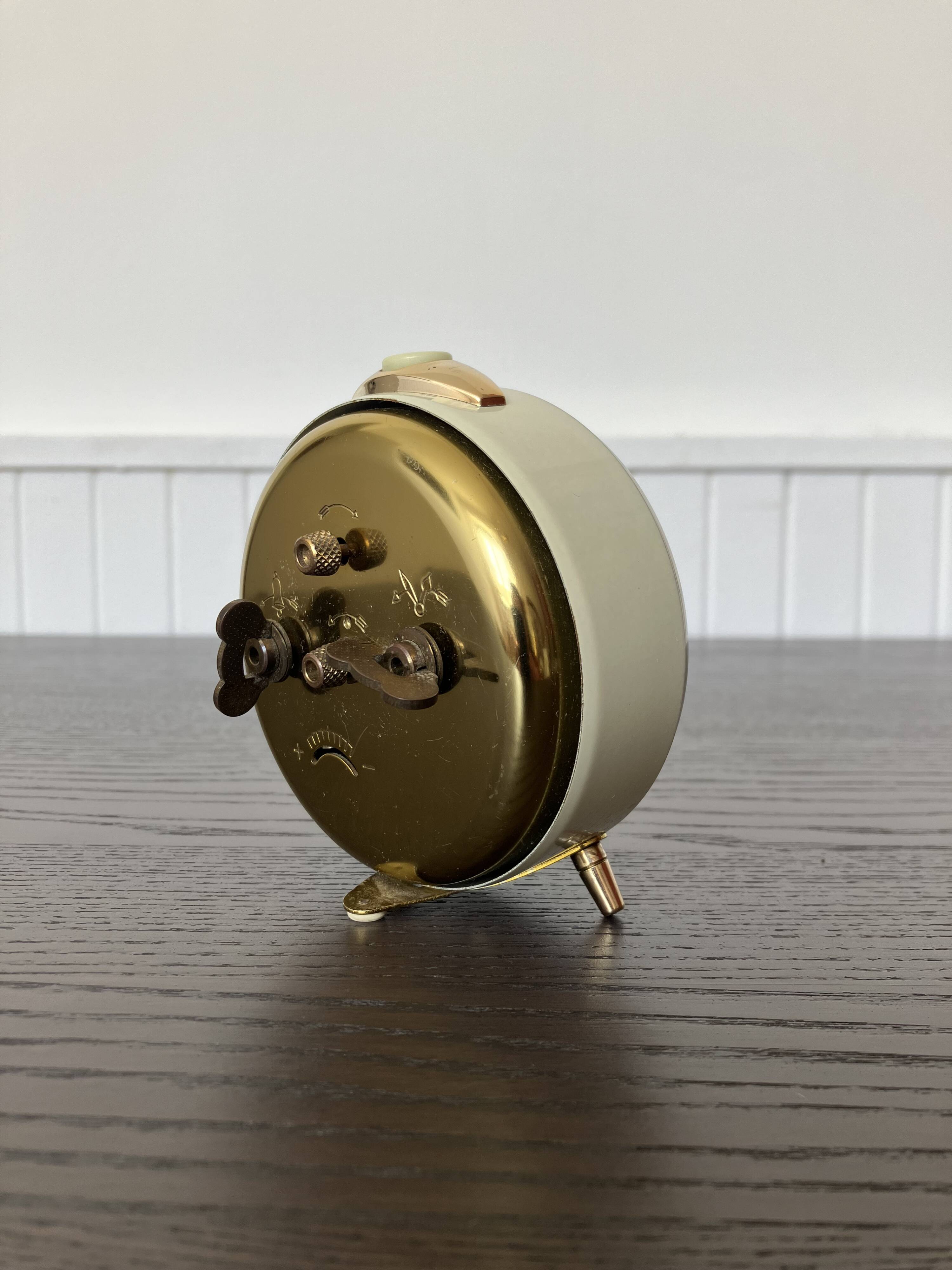 Cream and gold Jaz Crescendo alarm clock