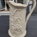 Pot with engravings