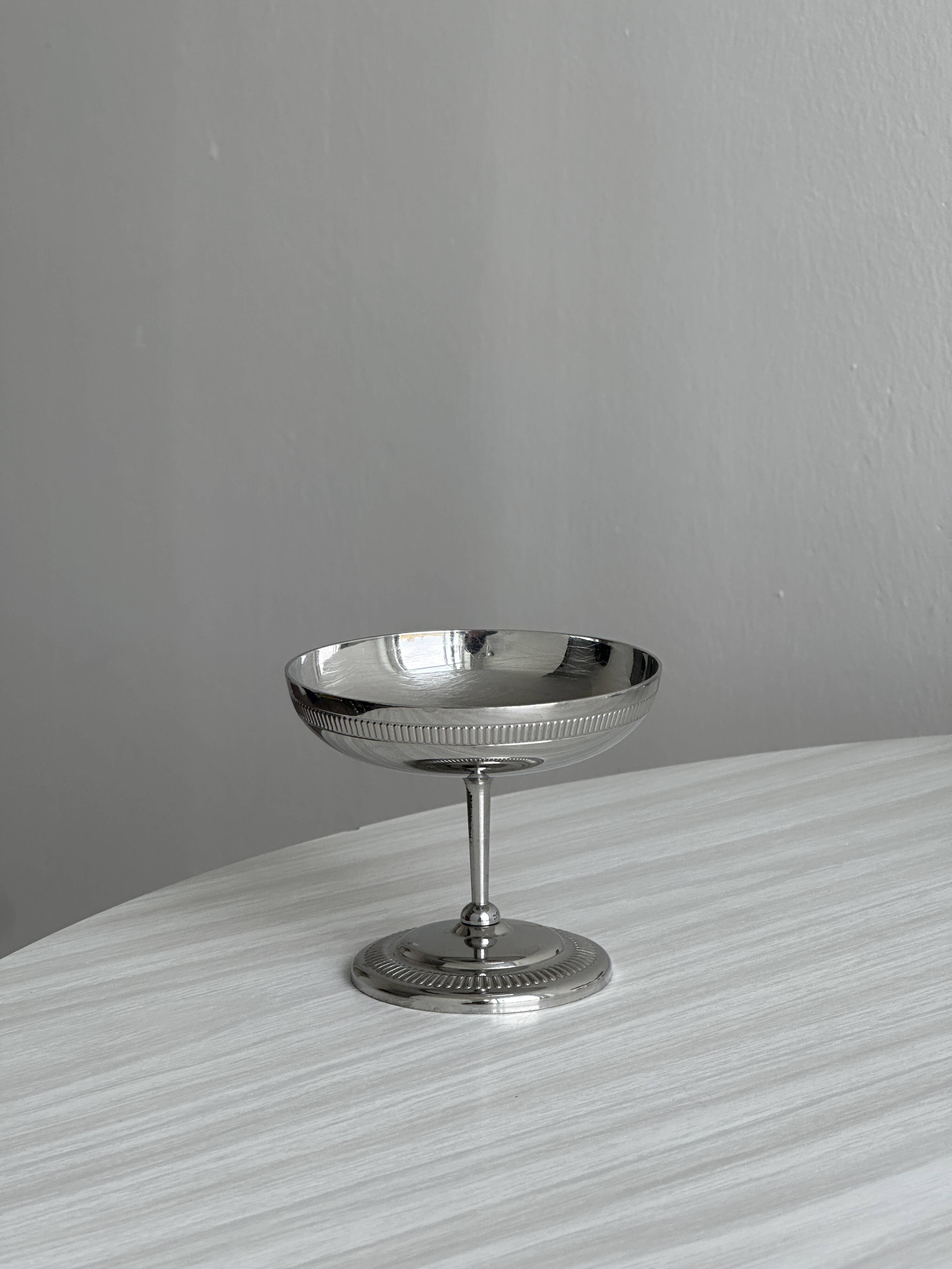 6 Letang Remy stainless steel footed bowls