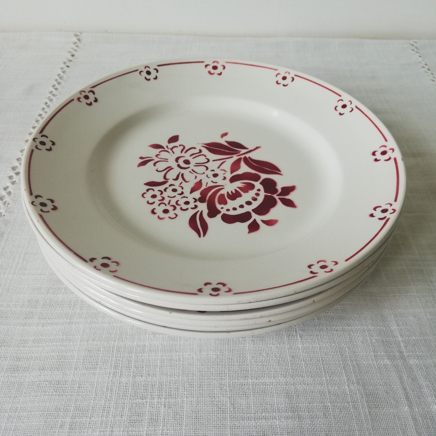 6 assiettes plates