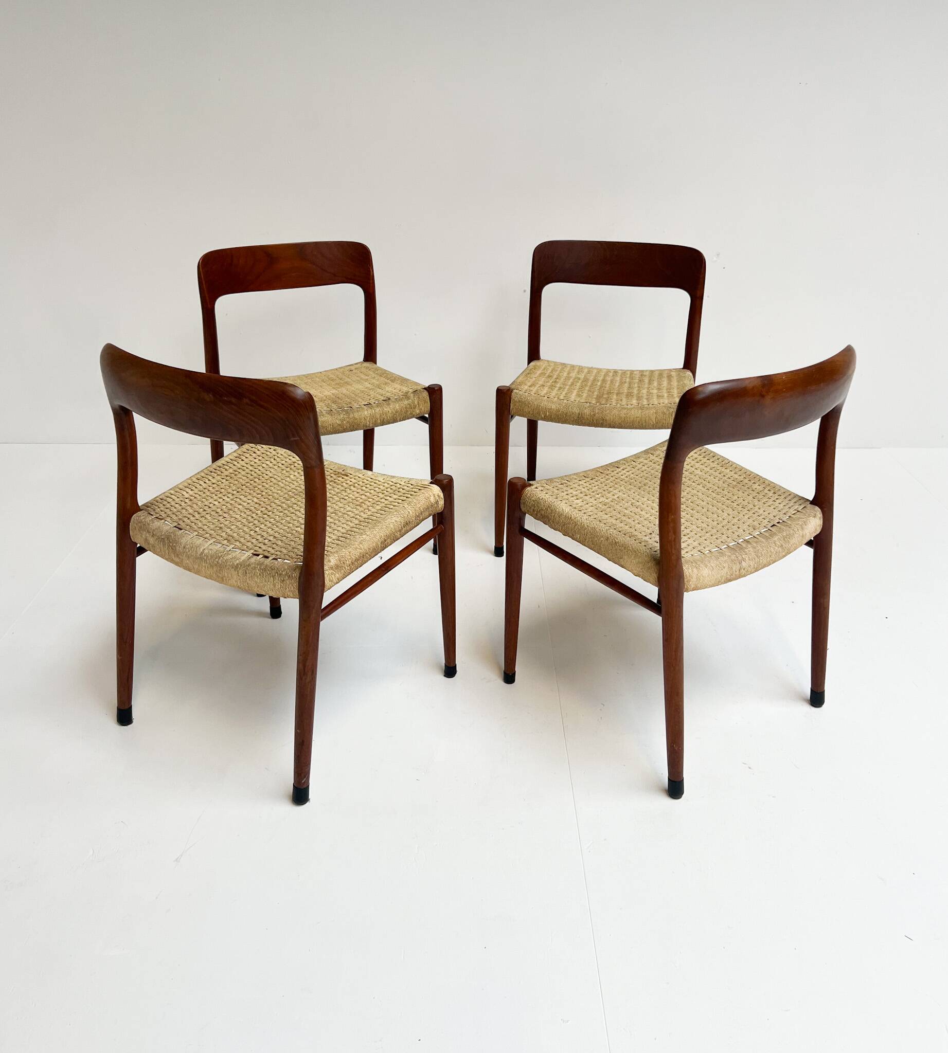 Set of 4 Model 75 chairs by Niels O. Möller, 1950s
