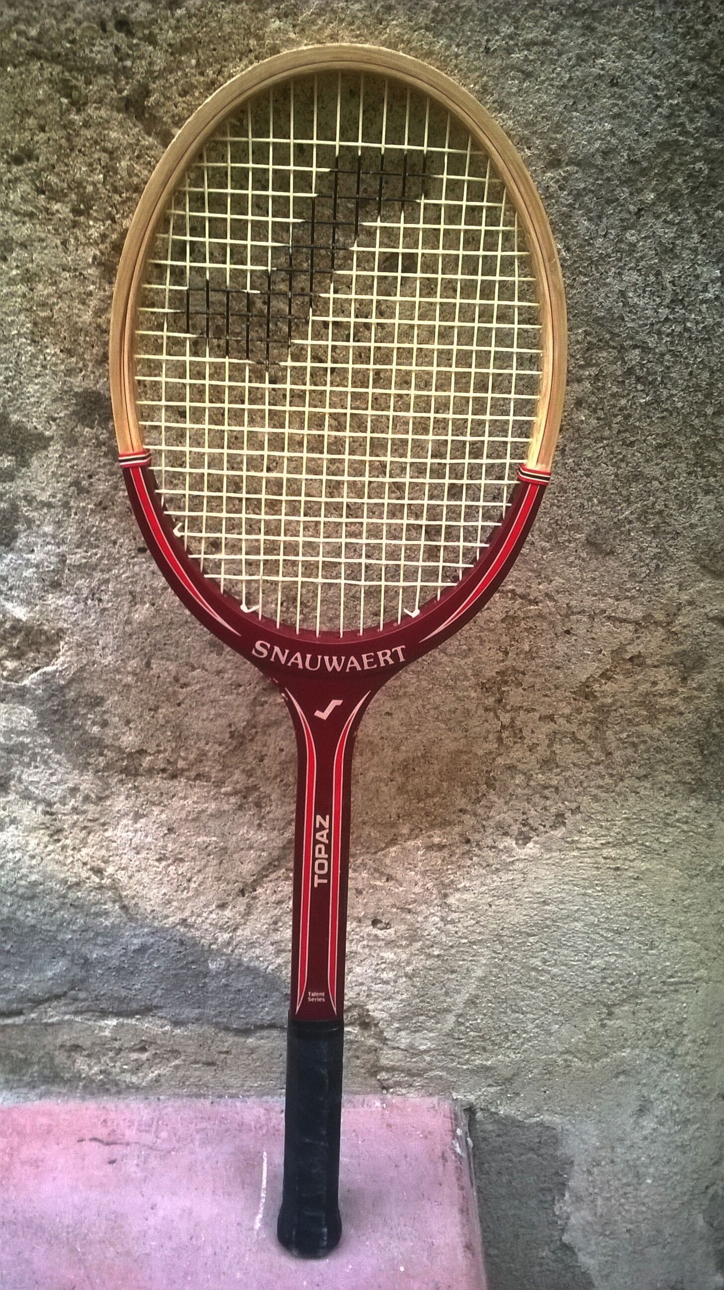 Raquette de tennis vintage