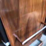 Period art deco in walnut veneer