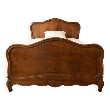 Lit double ancien Louis XV en bois massif 140x190