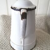 Old coffee maker made of enamelled sheet metal