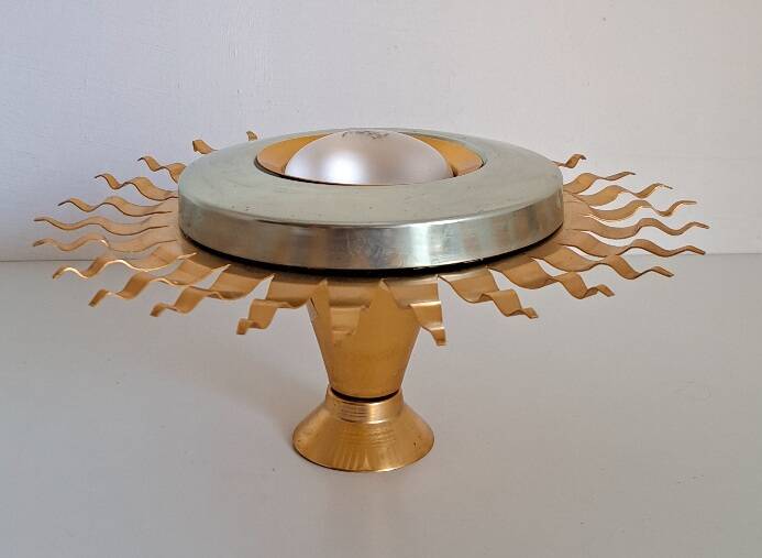 Plafonnier en métal doré