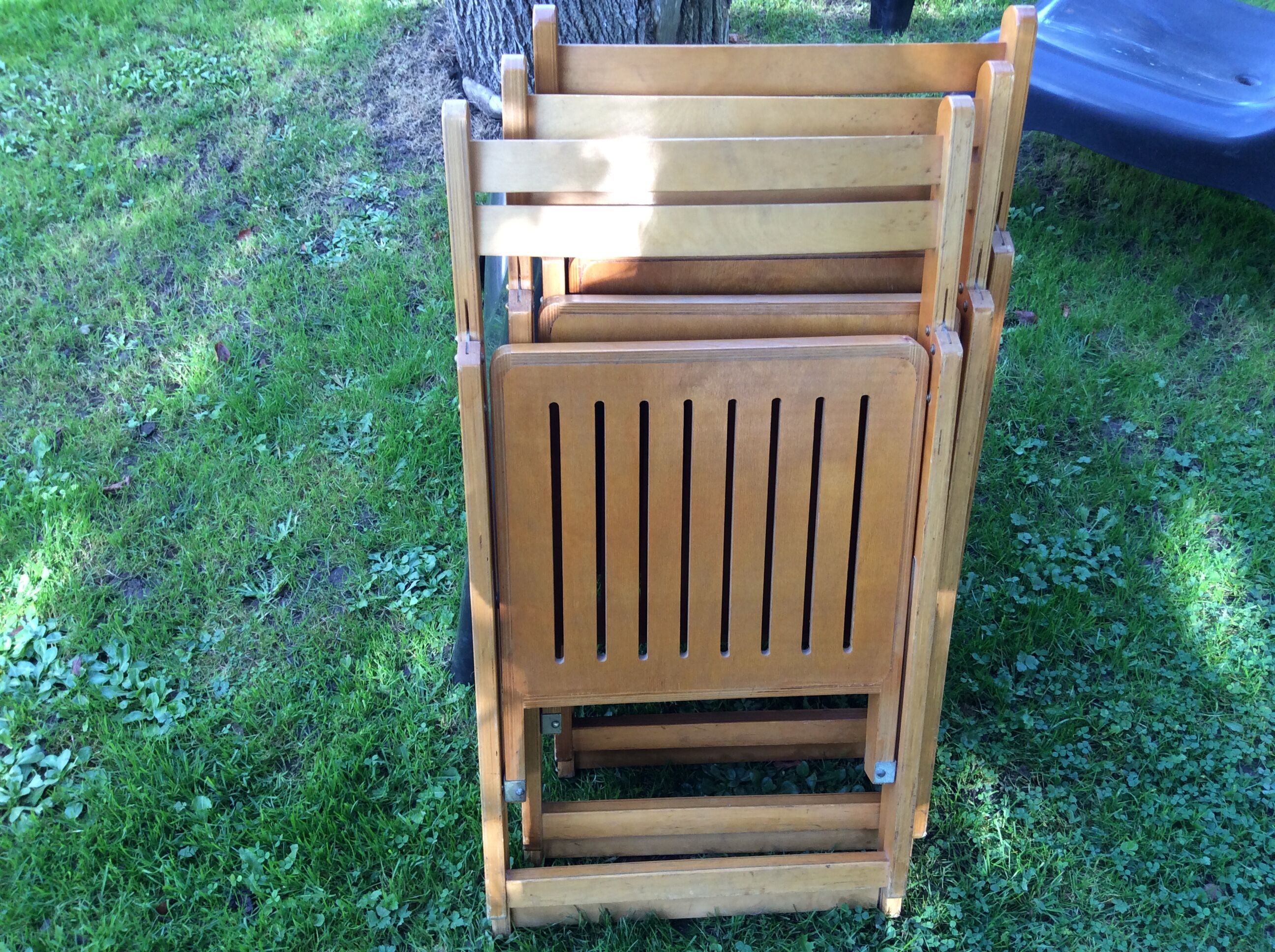 Series of 3 folding chairs