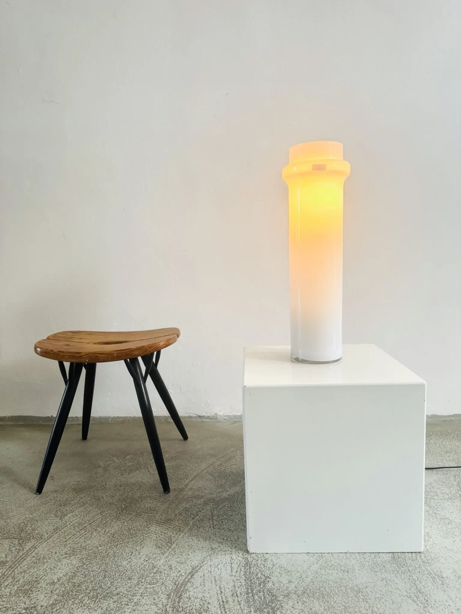 Lampe de table A-858 par Glashütte Limburg, Allemagne, années 1960.