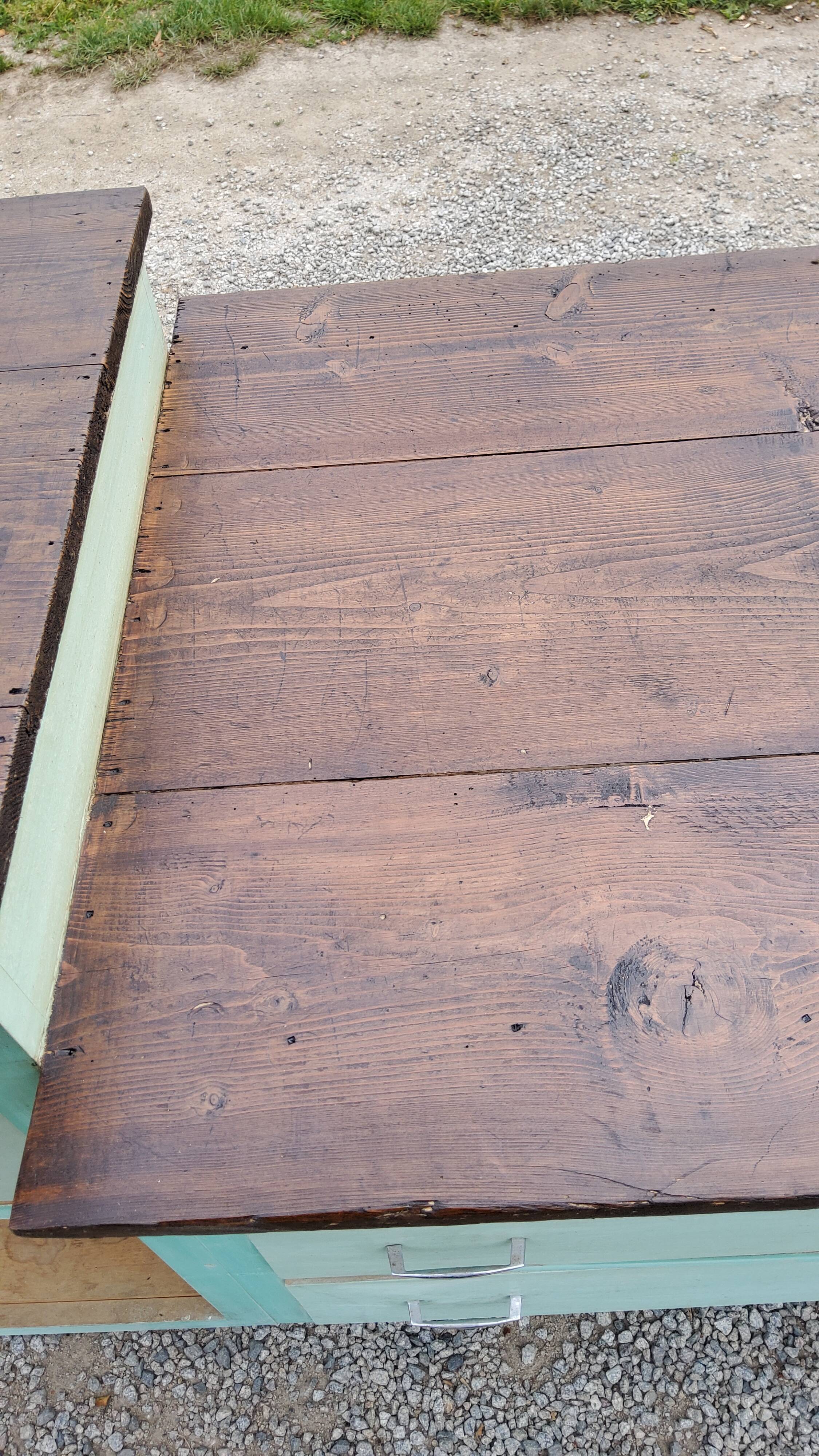 Hardware counter of the 50s 8 drawers 1 niche 250cm