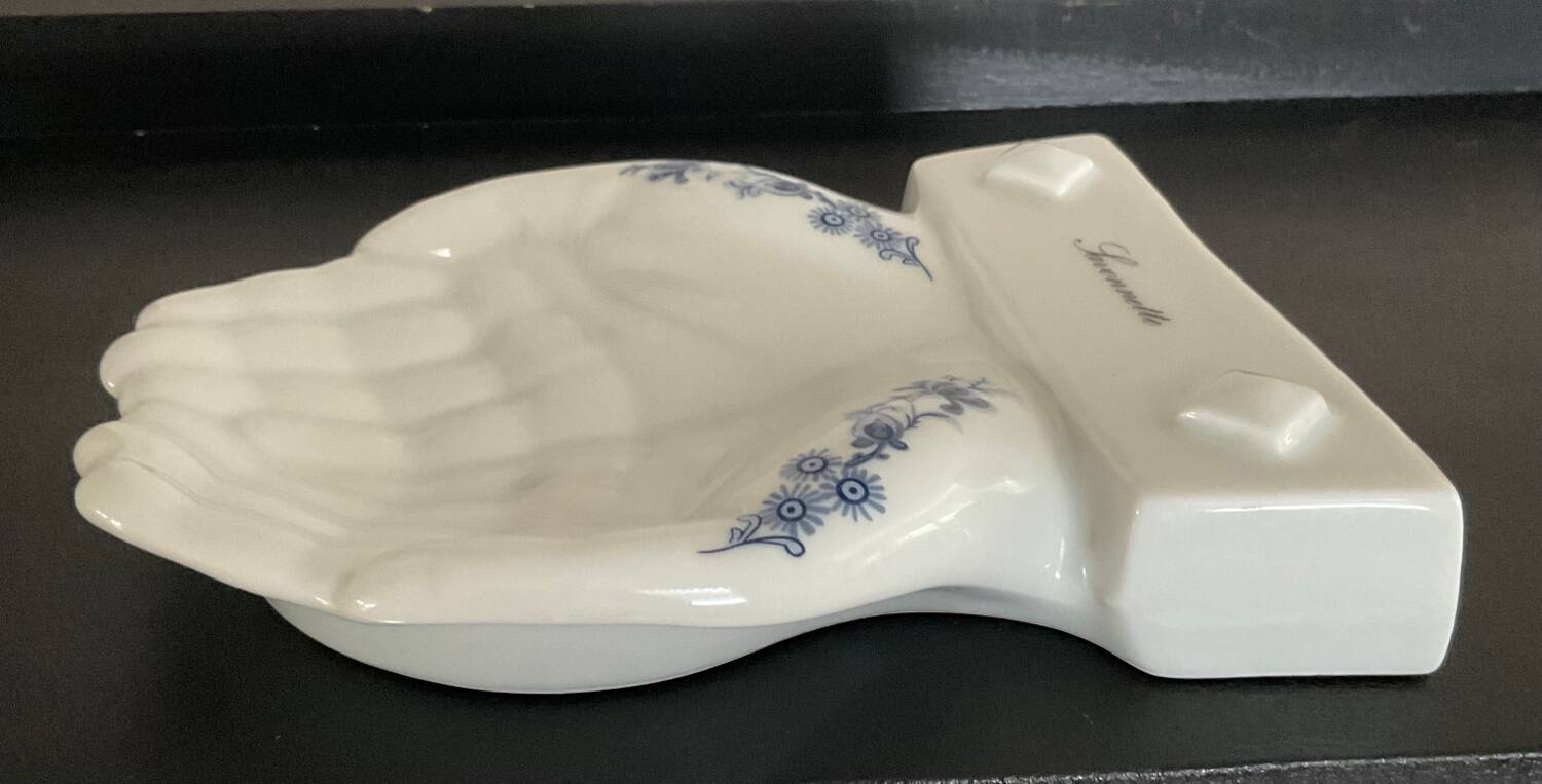 Vintage porcelain hand soap dish