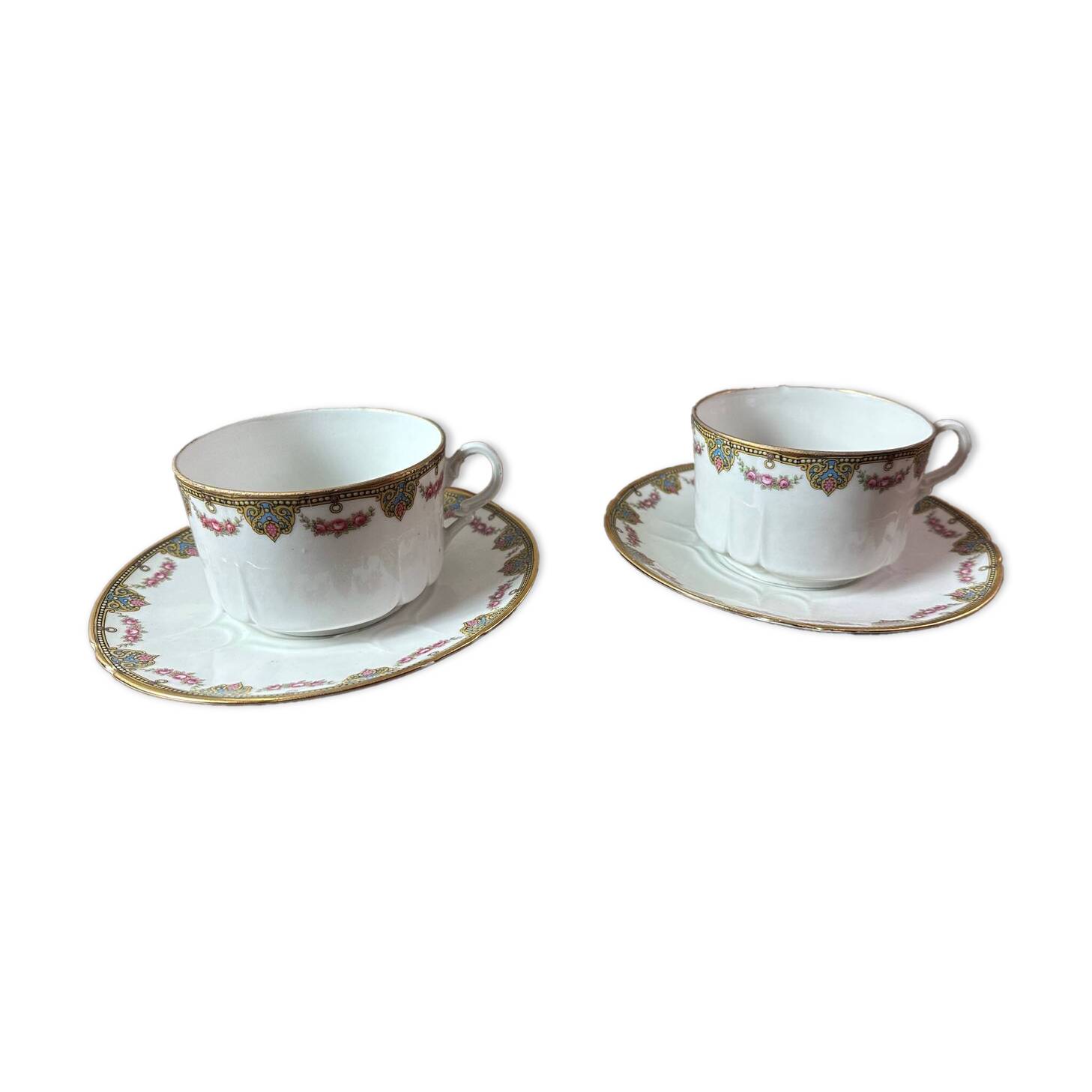 Pair of porcelain luncheons