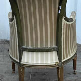Fauteuil bergère en bois laqué gris
